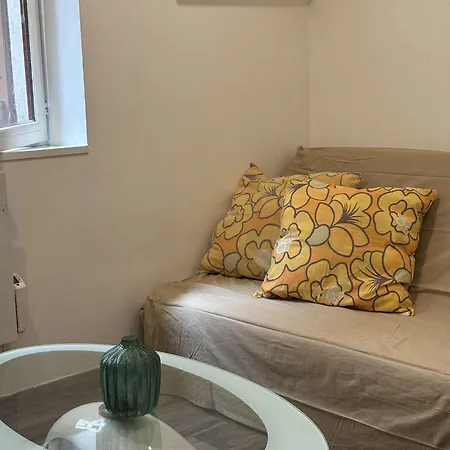 Apartment L Place Des Vosges L Gare 2 *