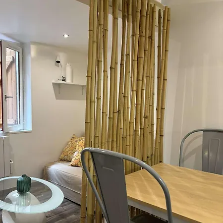 L Place Des Vosges L Gare 2 Apartment *
